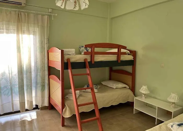 Vakantiehuis St Andrews Seafront Agios Andreas (Messenia)